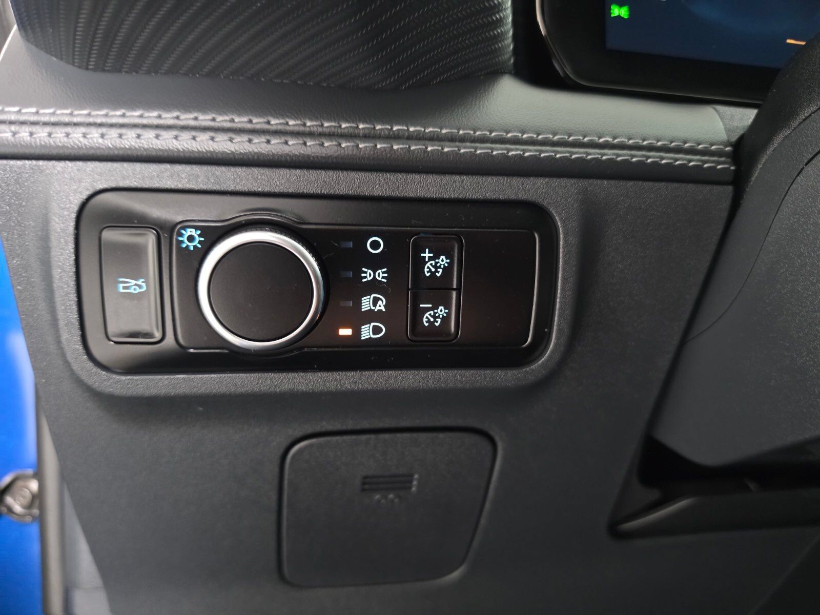 Used 2024 Ford Mustang GT Premium RWD image 33