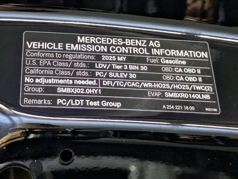 Certified 2025 Mercedes-Benz GLC 300 image 26