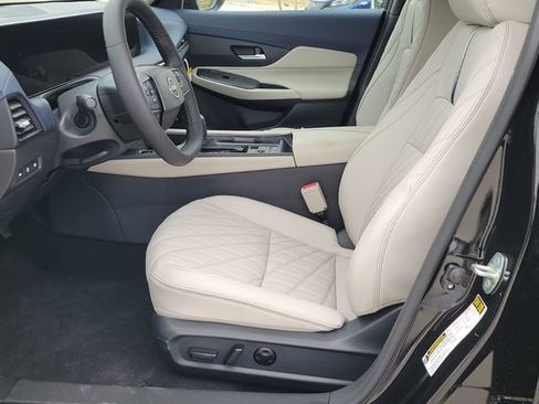 New 2026 Nissan Sentra SL image 9