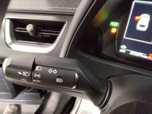 Used 2021 Lexus UX 250h 250h Base w/ Premium Package image 14