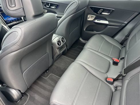 Certified 2026 Mercedes-Benz GLC 300 4MATIC image 13