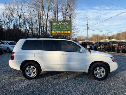 Used 2006 Toyota Highlander 2WD image 1