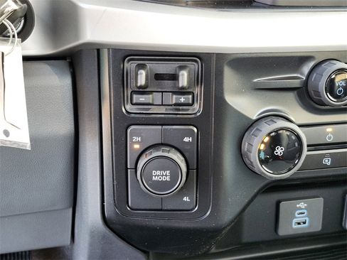 New 2025 Ford F350 XL w/ XL Chrome Package image 12