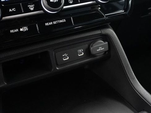 New 2026 Honda Pilot Sport image 15