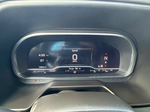 Used 2023 GMC Yukon AT4 w/ AT4 Premium Plus Package AWD/4WD image 31