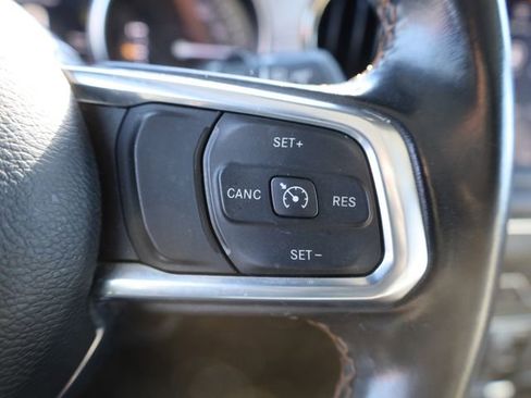 Used 2021 Jeep Wrangler Unlimited Sahara AWD/4WD image 44