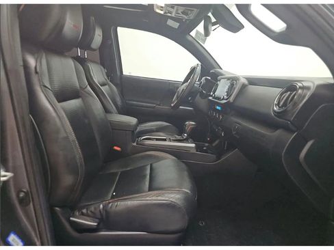 Used 2021 Toyota Tacoma TRD Pro AWD/4WD image 20