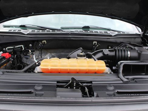 Used 2015 Ford F150 Lariat w/ Equipment Group 502A Luxury image 37