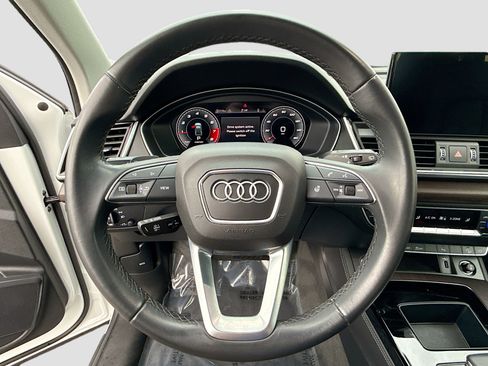 Used 2021 Audi Q5 Premium Plus w/ Premium Plus Package image 38