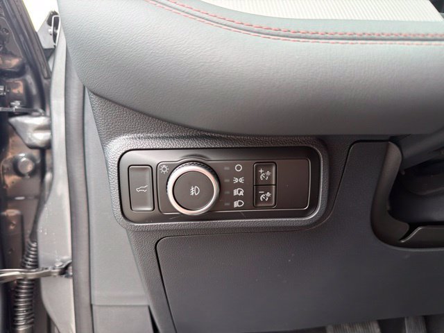 Used 2026 Ford Explorer Active w/ Active Comfort Package AWD/4WD image 28