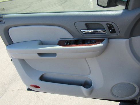 Used 2008 Chevrolet Silverado 2500 LTZ w/ Safety Package image 5