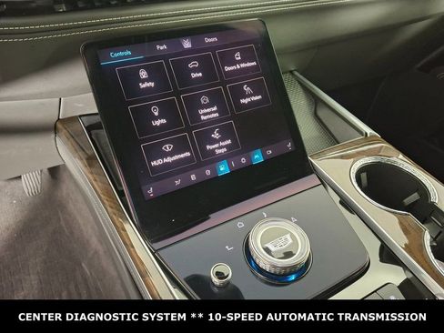 Used 2025 Cadillac Escalade Sport Platinum image 17