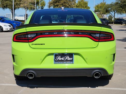 Used 2023 Dodge Charger Scat Pack w/ Daytona Edition Group image 11