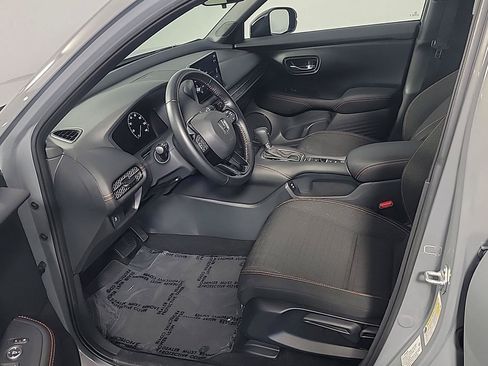 Certified 2026 Honda HR-V Sport image 17