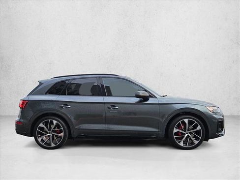 Used 2024 Audi SQ5 Premium Plus image 4