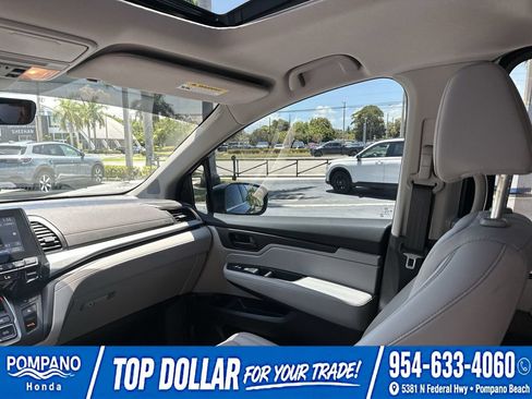 Used 2024 Honda Odyssey EX-L image 13