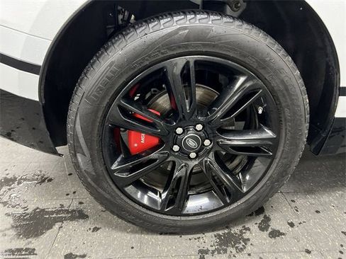 Used 2020 Land Rover Range Rover Velar R-Dynamic S image 34