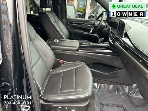 Used 2024 Cadillac Escalade Sport w/ Touring Package image 16