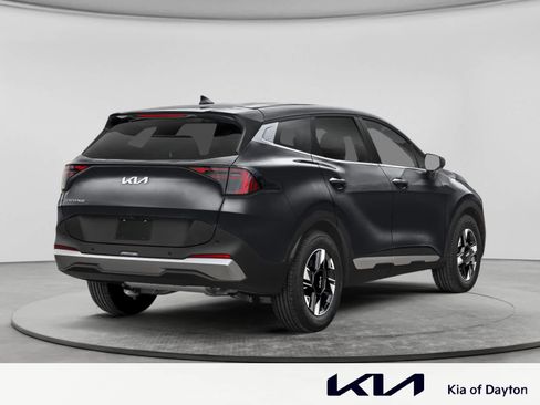 Used 2026 Kia Sportage LX FWD image 2