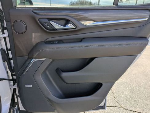 Used 2022 GMC Yukon Denali image 38