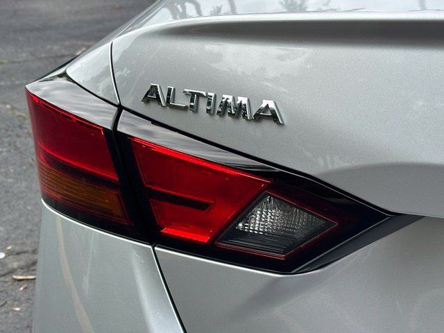 Used 2020 Nissan Altima 2.5 SL AWD/4WD image 12