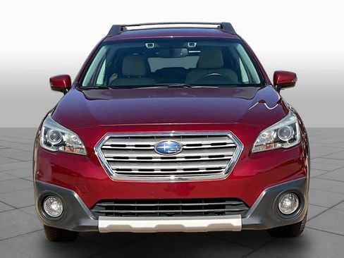 Used 2016 Subaru Outback 2.5i Limited AWD/4WD image 4