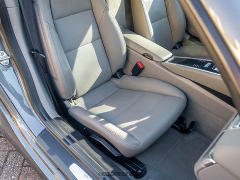 Used 2014 Porsche Cayman image 49