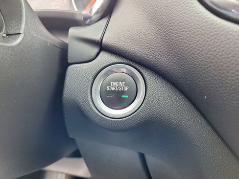 Used 2023 Chevrolet Equinox LT w/ Driver Convenience Package AWD/4WD image 37