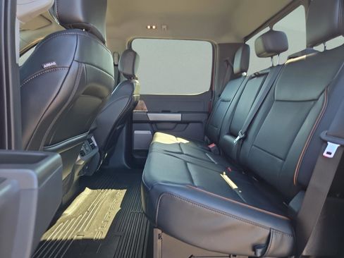 New 2025 Ford F250 Lariat w/ Lariat Ultimate Package image 28