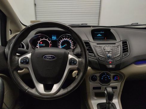 Used 2016 Ford Fiesta SE FWD image 22