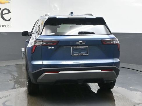 New 2026 Chevrolet Equinox LT w/ Convenience Package II image 13