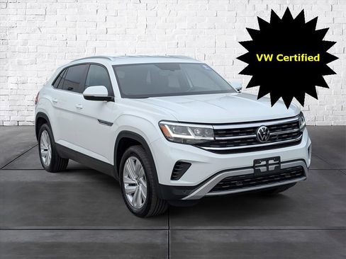 Certified 2023 Volkswagen Atlas Cross Sport SE image 1
