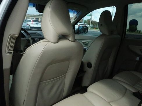 Used 2013 Volvo XC90 3.2 image 14