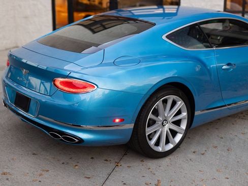 Certified 2022 Bentley Continental GT AWD/4WD image 19