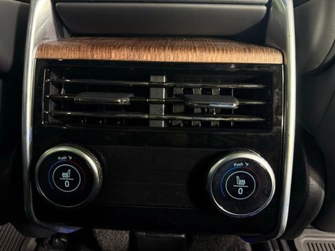 New 2025 Land Rover Range Rover SE image 33