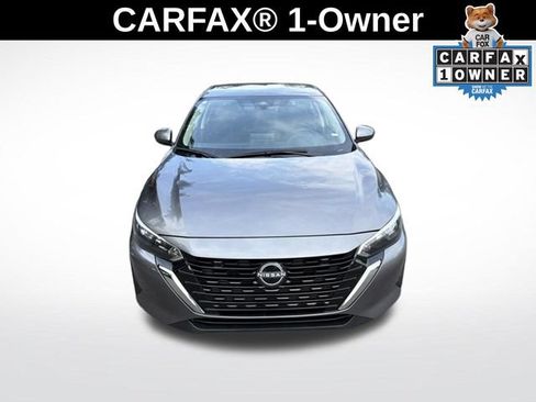 Used 2024 Nissan Sentra SV FWD image 2