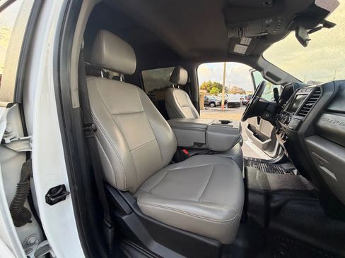 Used 2021 Ford F250 XL w/ Power Equipment Group image 22