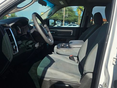 Used 2019 RAM 1500 Classic SLT RWD image 24