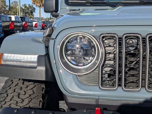 New 2026 Jeep Wrangler Unlimited Rubicon AWD/4WD image 8