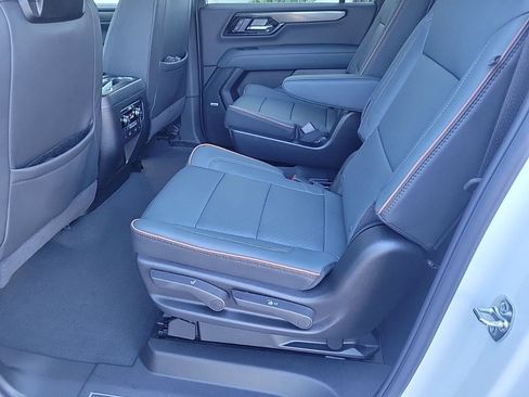 New 2026 GMC Yukon XL AT4 w/ AT4 Premium Plus Package image 12