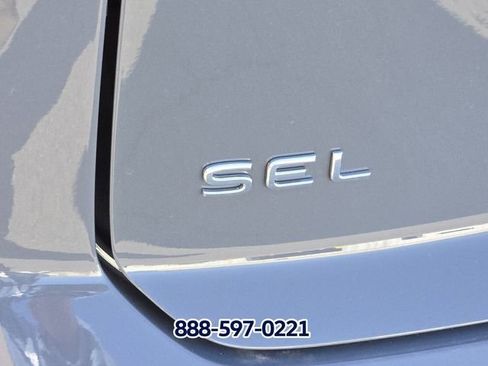 New 2026 Volkswagen Atlas Cross Sport SEL AWD/4WD image 11