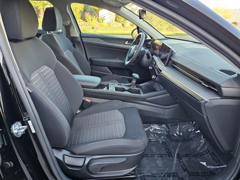Used 2025 Kia K5 LXS image 27