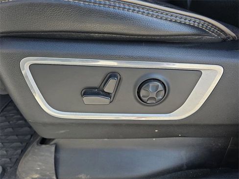 Used 2020 RAM 1500 Laramie image 21