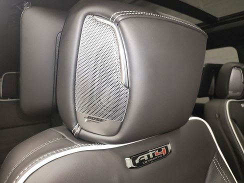 New 2026 GMC Yukon XL AT4 Ultimate AWD/4WD image 11