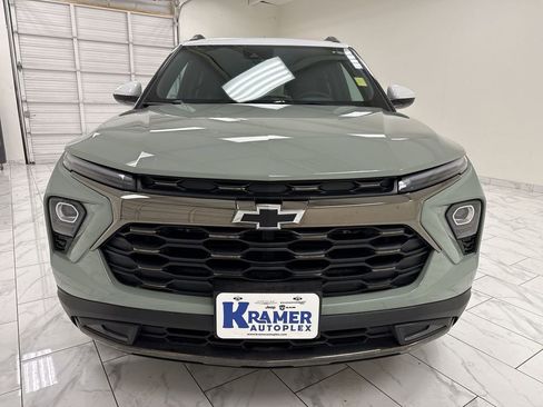 Used 2025 Chevrolet TrailBlazer ACTIV w/ Driver Confidence Package image 32
