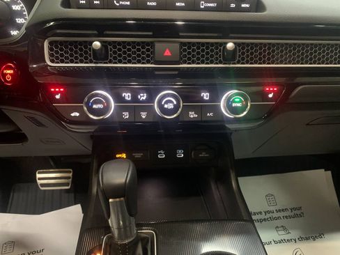 Used 2025 Honda Civic Sport image 24