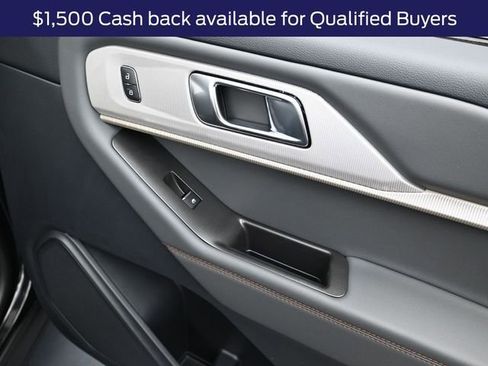 New 2025 Ford Explorer Active image 15