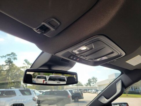 New 2026 GMC Sierra 1500 SLT w/ SLT Premium Package image 24