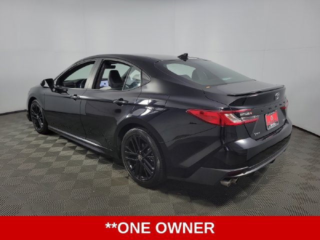 Used 2025 Toyota Camry SE w/ Convenience Package FWD image 6