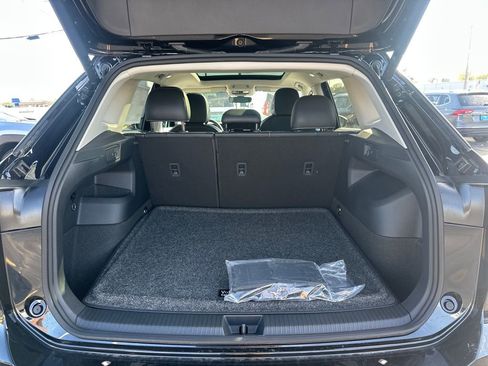 New 2026 Volkswagen Tiguan SE image 24